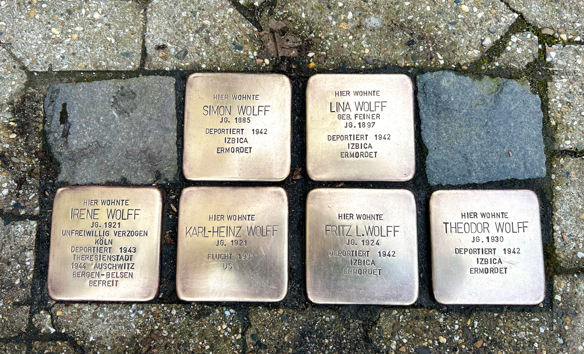 Stolpersteine Kobern, Kirchstraße | Foto Gerhard Haag
